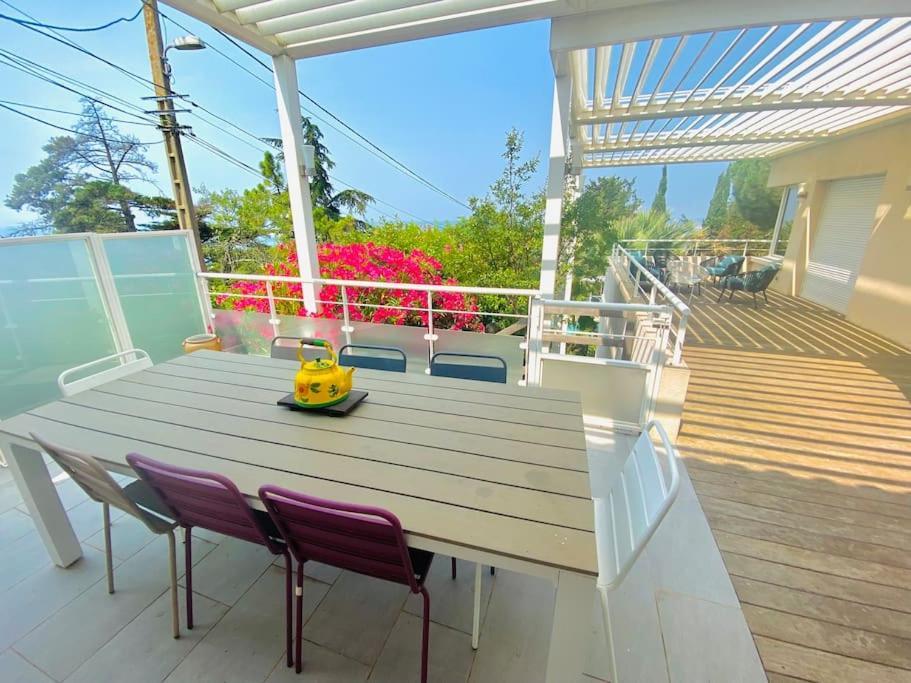 Atlantide - Somptueuse Villa Classee 4 Etoiles - Saint-Clair - Vue Exceptionnelle - Piscine Sete Exterior photo